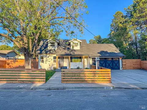 2550 Heatherstone Dr, San Rafael, CA 94903