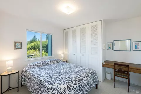 Bedroom - 359 Terra Verde, Bodega Bay, CA 94923 photo 2 of 4