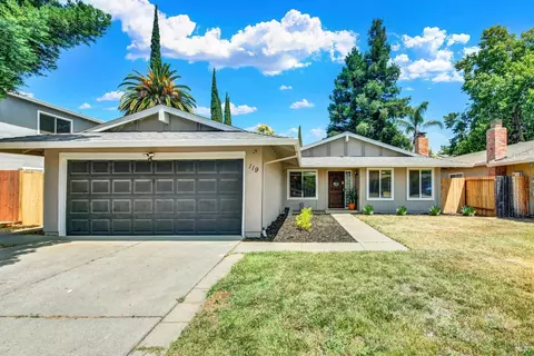 119 Asbury Dr, Vacaville, CA 95687