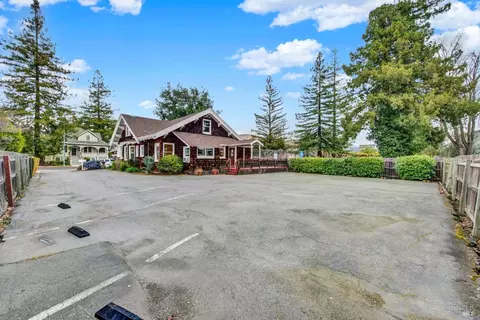 Exterior - 1763 2nd St, Napa, CA 94559 photo 15 of 19