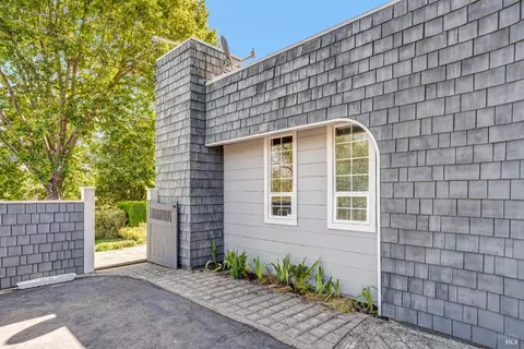 750 W School St, Cotati, CA 94931 photo 2