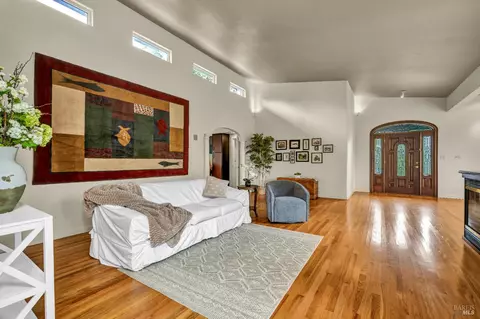 750 W School St, Cotati, CA 94931 photo 8