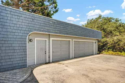750 W School St, Cotati, CA 94931 photo 3