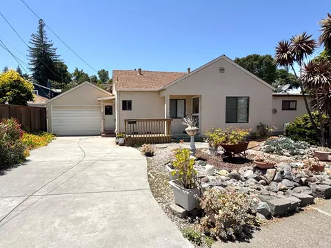716 Mountain View Ave, Petaluma, CA 94952