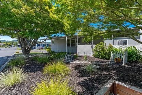10 Camelia Dr, Napa, CA 94558 photo 38
