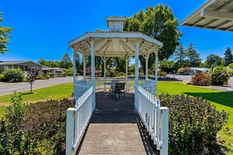 10 Camelia Dr, Napa, CA 94558 photo 43