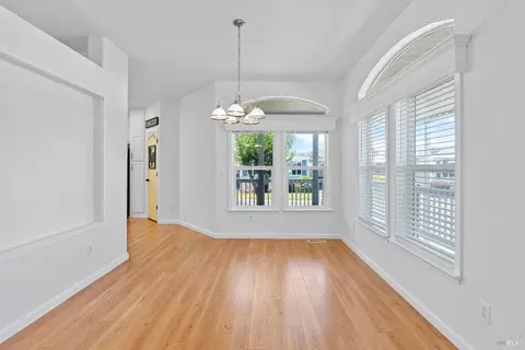 10 Camelia Dr, Napa, CA 94558 photo 8
