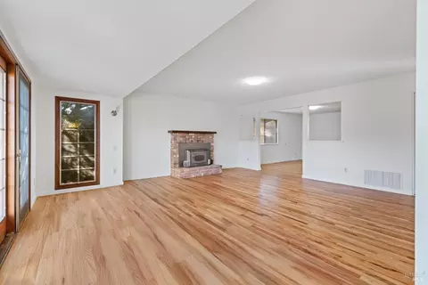 437 Ely Blvd S, Petaluma, CA 94954 photo 8