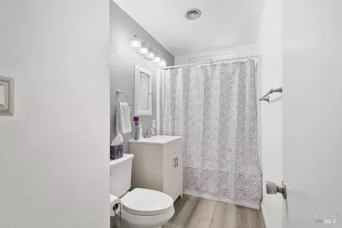 Bath - 116 Manhattan Dr, Vallejo, CA 94591 photo 1 of 4