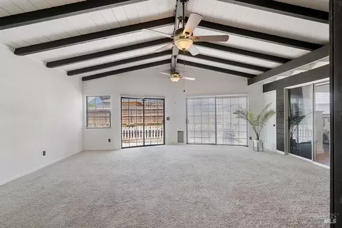Living - 116 Manhattan Dr, Vallejo, CA 94591 photo 1 of 2