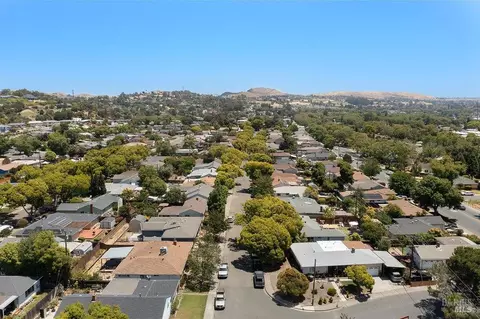 View/Area - 116 Manhattan Dr, Vallejo, CA 94591 photo 1 of 4