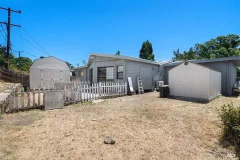 Exterior - 116 Manhattan Dr, Vallejo, CA 94591 photo 2 of 5