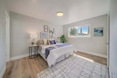 Bedroom - 1207 E Tennessee St, Fairfield, CA 94533 photo 3 of 3