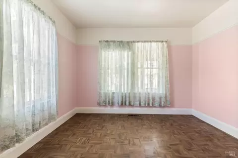 Bedroom - 2705 Roblar Rd, Petaluma, CA 94952 photo 1 of 4