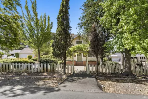 Exterior - 2705 Roblar Rd, Petaluma, CA 94952 photo 4 of 16