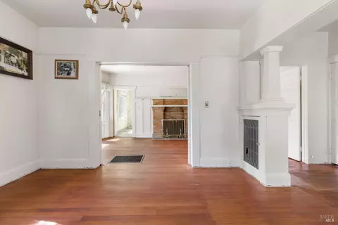 Living - 2705 Roblar Rd, Petaluma, CA 94952 photo 4 of 4
