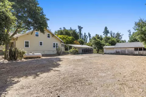Exterior - 2705 Roblar Rd, Petaluma, CA 94952 photo 14 of 16