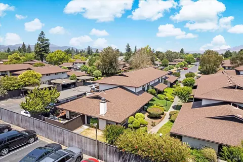 View/Area - 3403 Willis Dr, Napa, CA 94558 photo 6 of 7