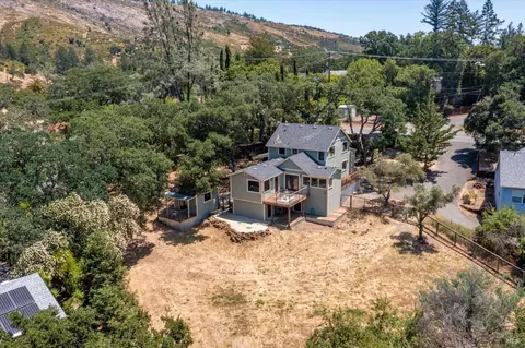 910 Sanitarium Rd, Deer Park, CA 94576
