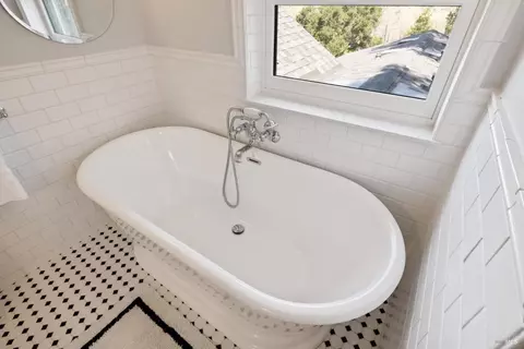 Bath - 910 Sanitarium Rd, Deer Park, CA 94576 photo 6 of 6