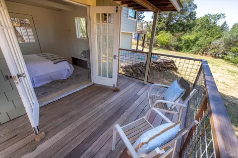 Exterior - 910 Sanitarium Rd, Deer Park, CA 94576 photo 13 of 33