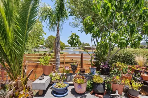 223 Olympic Way, San Rafael, CA 94903
