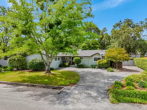 3460 Moriconi Dr, Santa Rosa, CA 95401