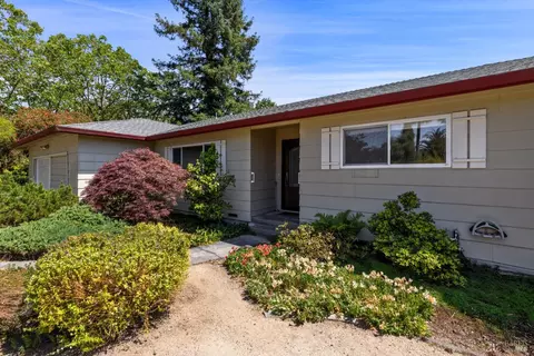 1288 Triple Oak Way, Fulton, CA 95439