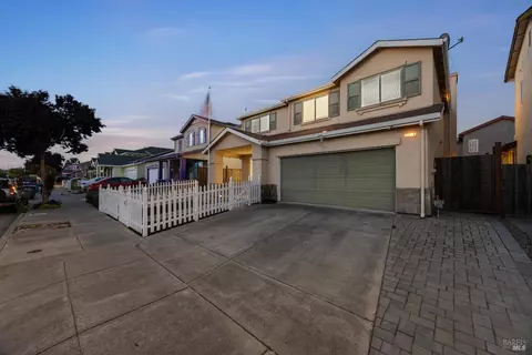 2874 Bighorn Sheep St, Santa Rosa, CA 95407
