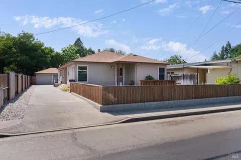 1637-1639 Orchard St, Santa Rosa, CA 95404