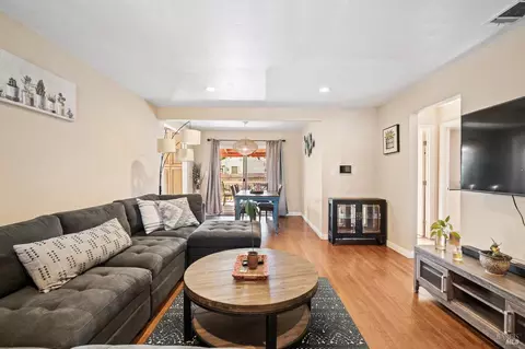 809 Lassen St, Vallejo, CA 94591 photo 13
