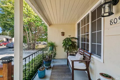 809 Lassen St, Vallejo, CA 94591 photo 6
