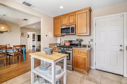 809 Lassen St, Vallejo, CA 94591 photo 16