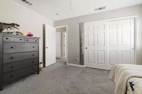 Bedroom - 965 Griffith Dr, Dixon, CA 95620 photo 7 of 9