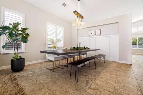 Dining - 965 Griffith Dr, Dixon, CA 95620 photo 2 of 3