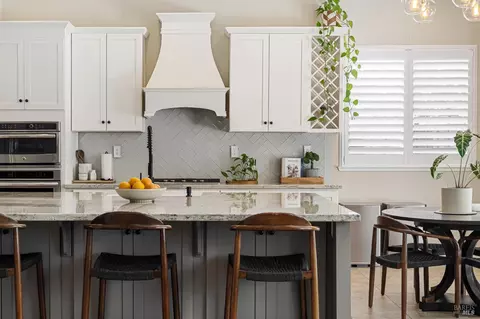 Kitchen - 965 Griffith Dr, Dixon, CA 95620 photo 1 of 6