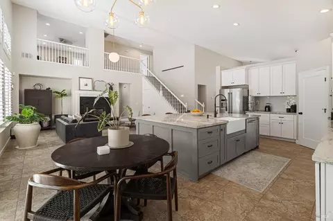 Kitchen - 965 Griffith Dr, Dixon, CA 95620 photo 4 of 6