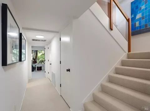 Entry Way - 42 Eagle Dr, Novato, CA 94949 photo 5 of 5