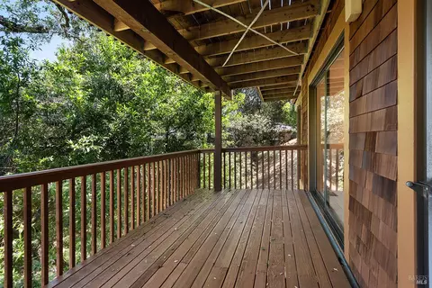 Exterior - 42 Eagle Dr, Novato, CA 94949 photo 12 of 17