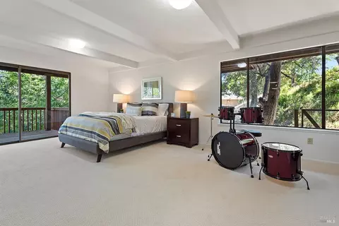 Bedroom - 42 Eagle Dr, Novato, CA 94949 photo 11 of 12