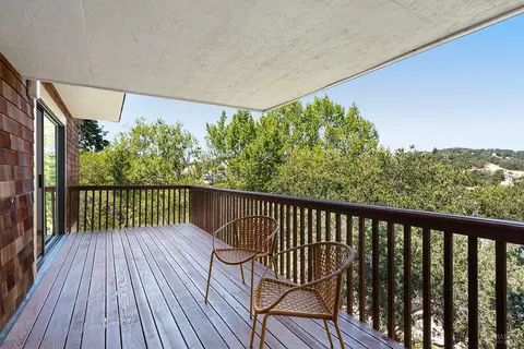Exterior - 42 Eagle Dr, Novato, CA 94949 photo 11 of 17
