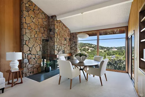Dining - 42 Eagle Dr, Novato, CA 94949 photo 1 of 2