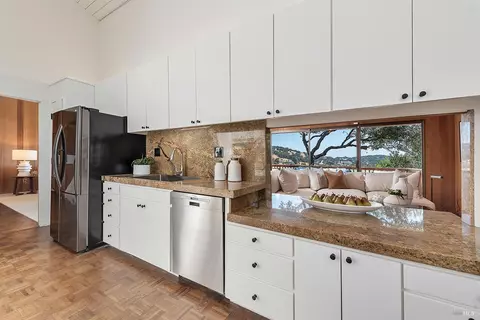 Kitchen - 42 Eagle Dr, Novato, CA 94949 photo 2 of 8