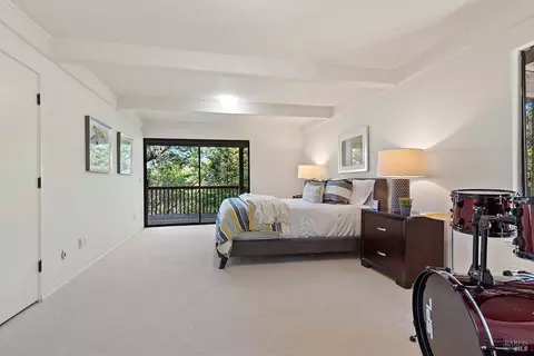 Bedroom - 42 Eagle Dr, Novato, CA 94949 photo 12 of 12