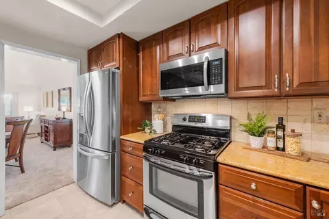 Kitchen - 603 Rambleton Dr, Vacaville, CA 95688 photo 5 of 9