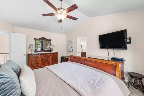 Bedroom - 603 Rambleton Dr, Vacaville, CA 95688 photo 5 of 9