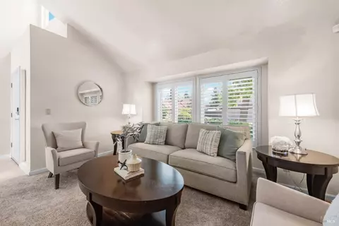 Living - 603 Rambleton Dr, Vacaville, CA 95688 photo 1 of 8
