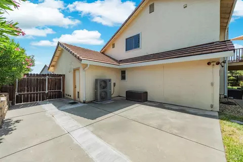 Exterior - 603 Rambleton Dr, Vacaville, CA 95688 photo 36 of 39