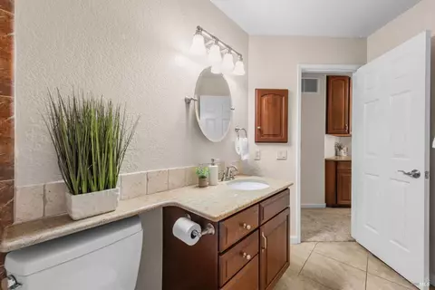 Bath - 603 Rambleton Dr, Vacaville, CA 95688 photo 10 of 10