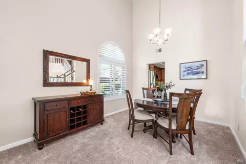 Dining - 603 Rambleton Dr, Vacaville, CA 95688 photo 3 of 5